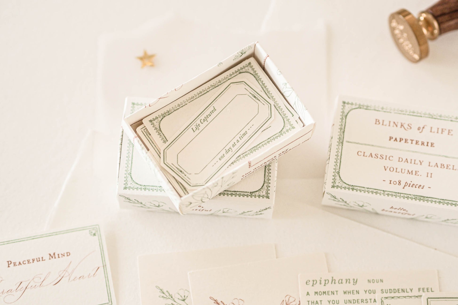 Blinks of Life - Classic Label Box Vol. II - Brown/Sage Green