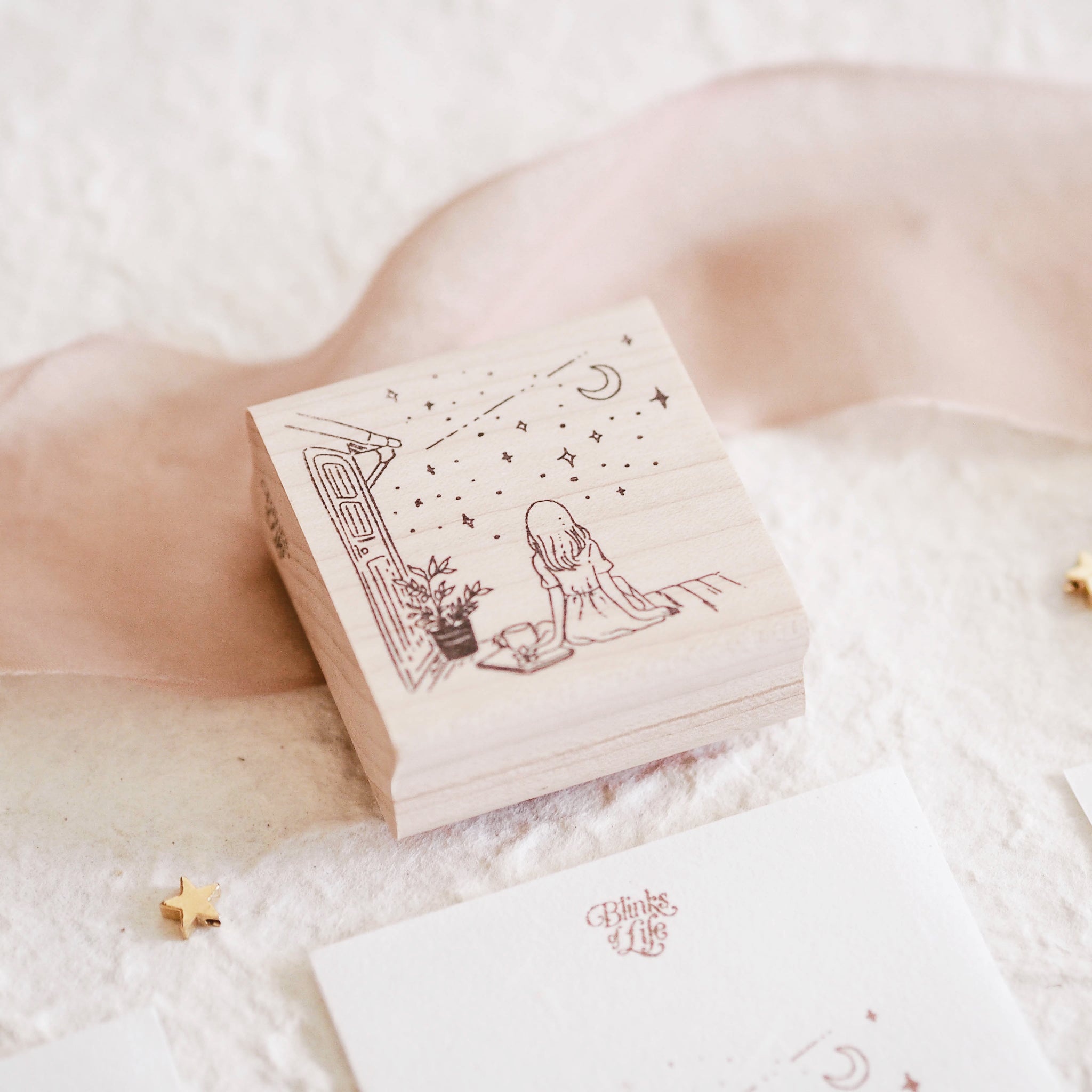 Blinks of Life - Rubber Stamp - Look at the Moon Illustration