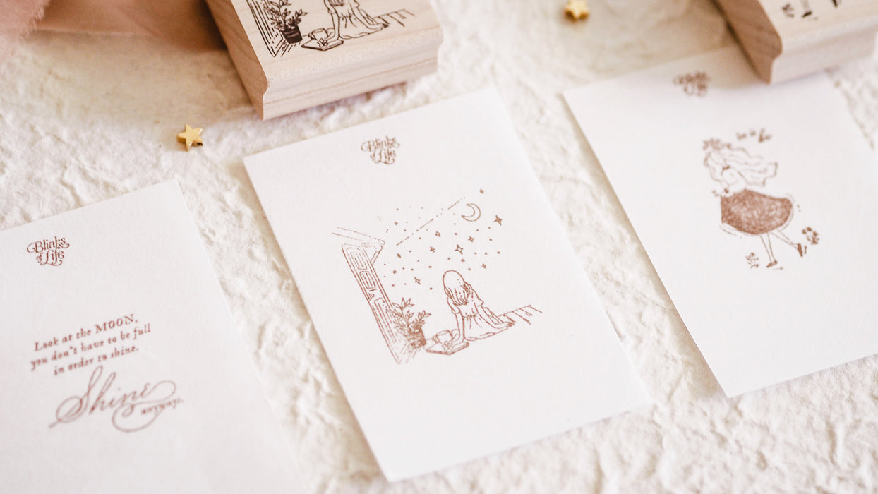 Blinks of Life - Rubber Stamp - Look at the Moon Illustration