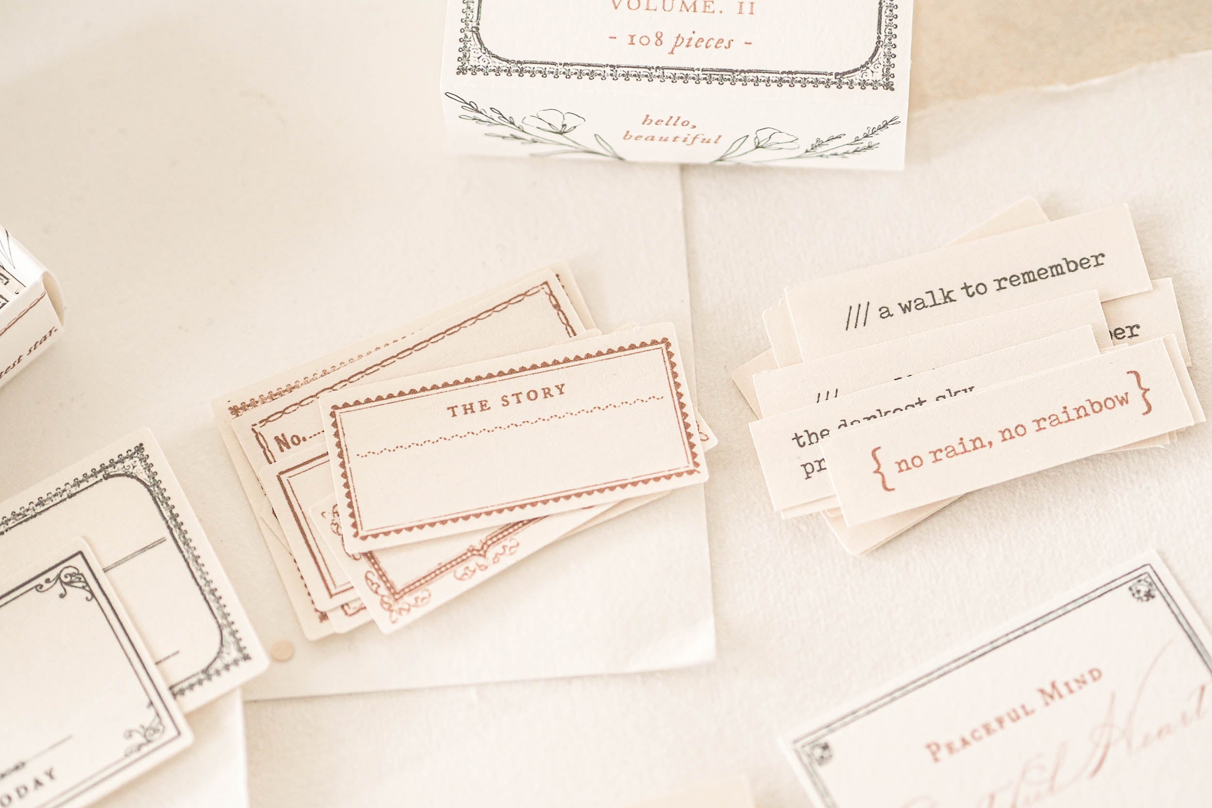 Blinks of Life - Classic Label Box Vol. II - Brown/Ivory Black