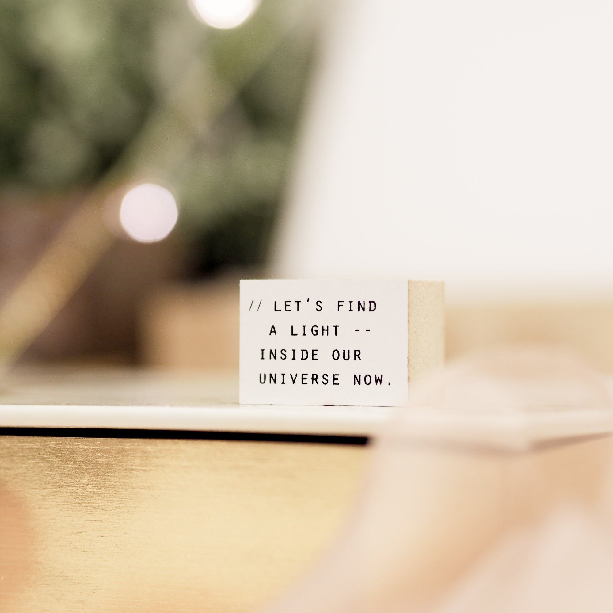 Blinks of Life Journal Quote Stamp - Find The Light