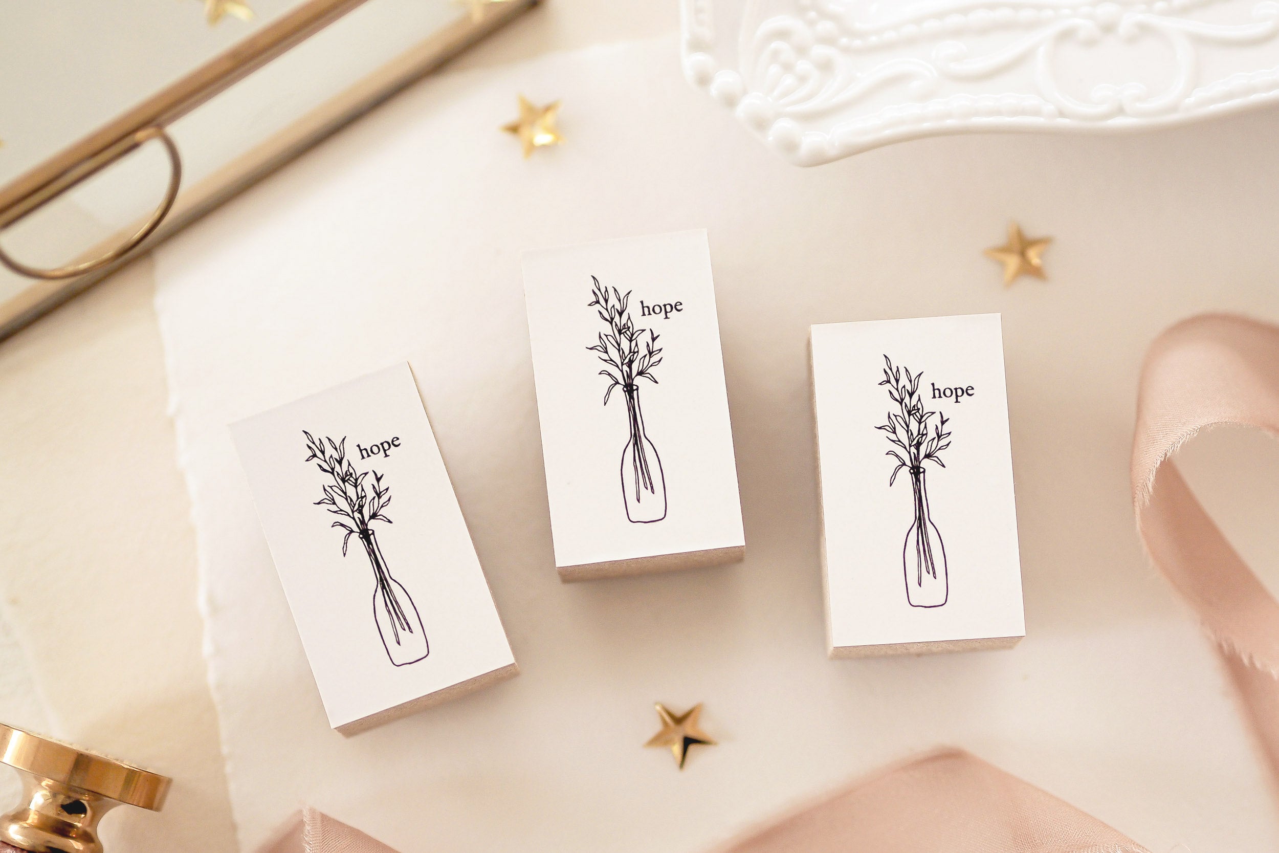 Blinks of Life - Le Jardin Botanical Stamp Collection - Hope