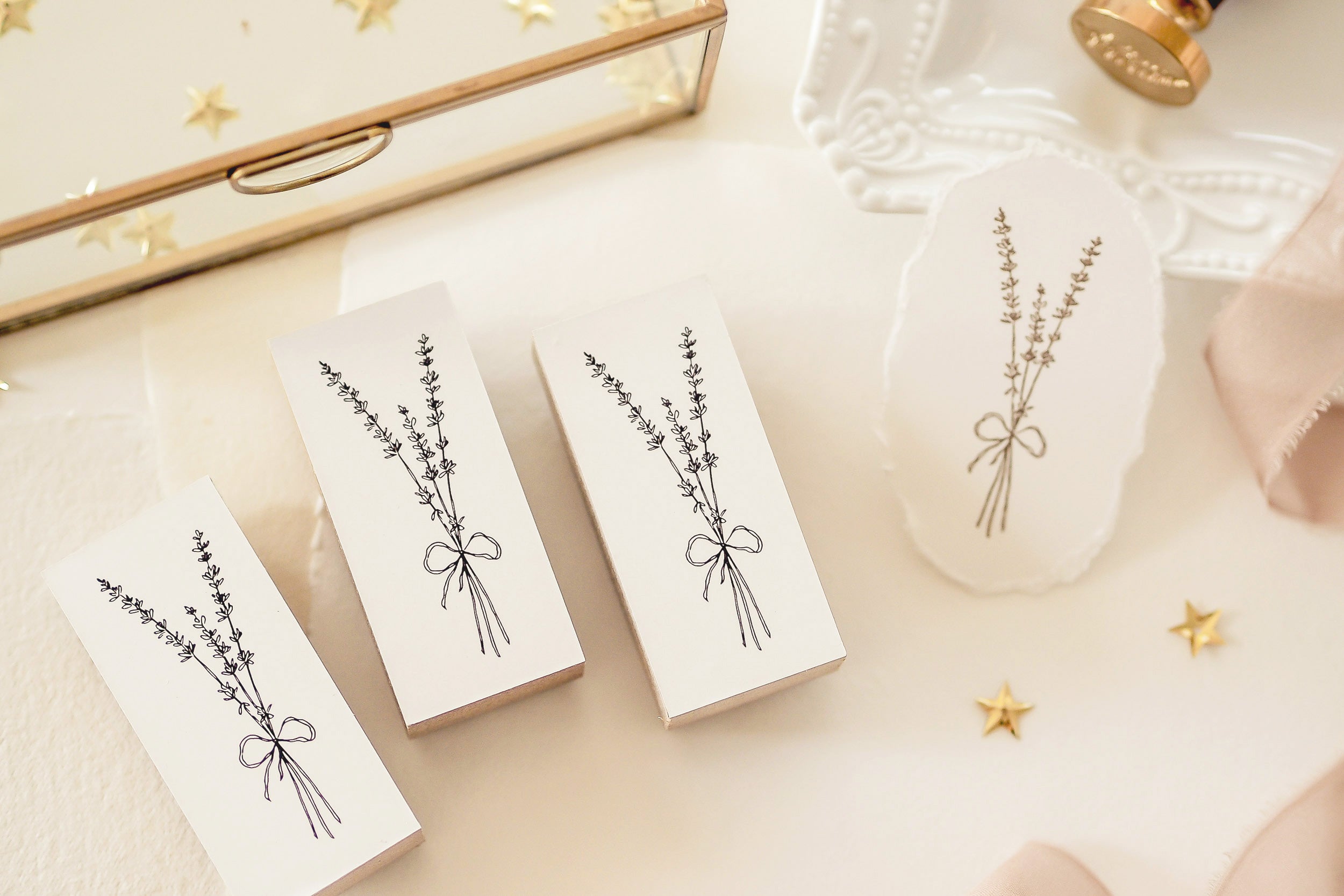 Blinks of Life - Lavender Bouquet - Rubber Stamp