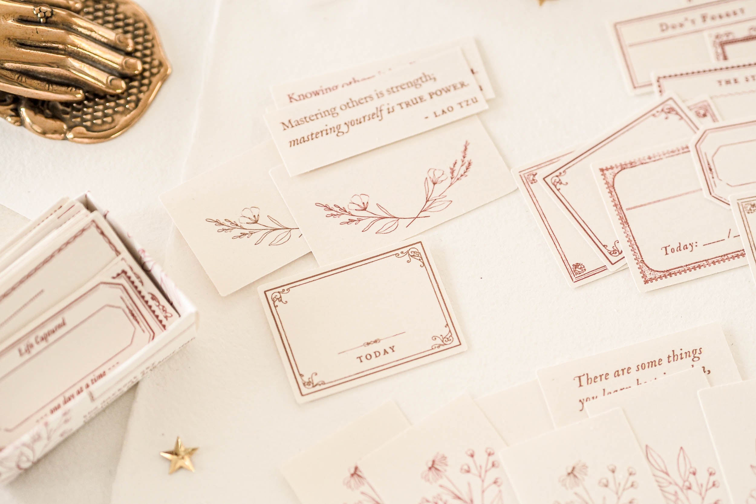 Blinks of Life - Classic Label Box Vol. II - Brown/Vintage Red