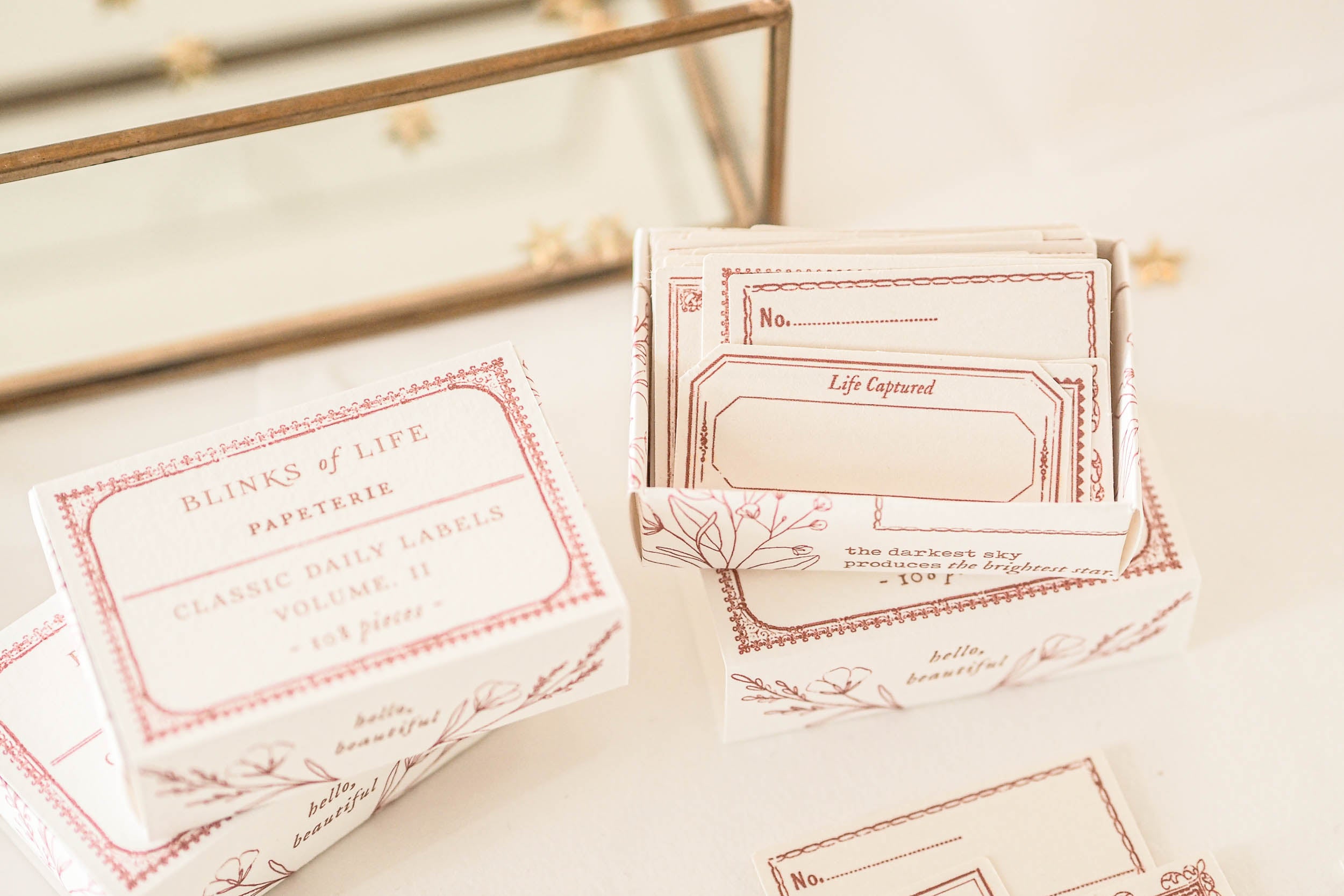 Blinks of Life - Classic Label Box Vol. II - Brown/Vintage Red